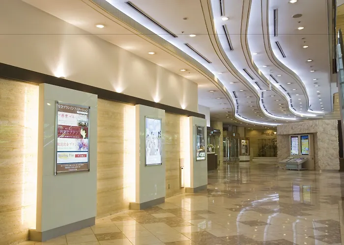 Kkr Hotel Osaka